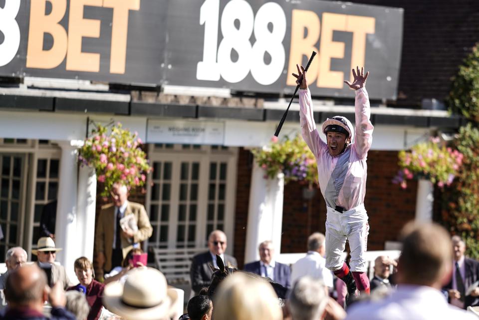  Frankie performed a trademark flying dismount after the win