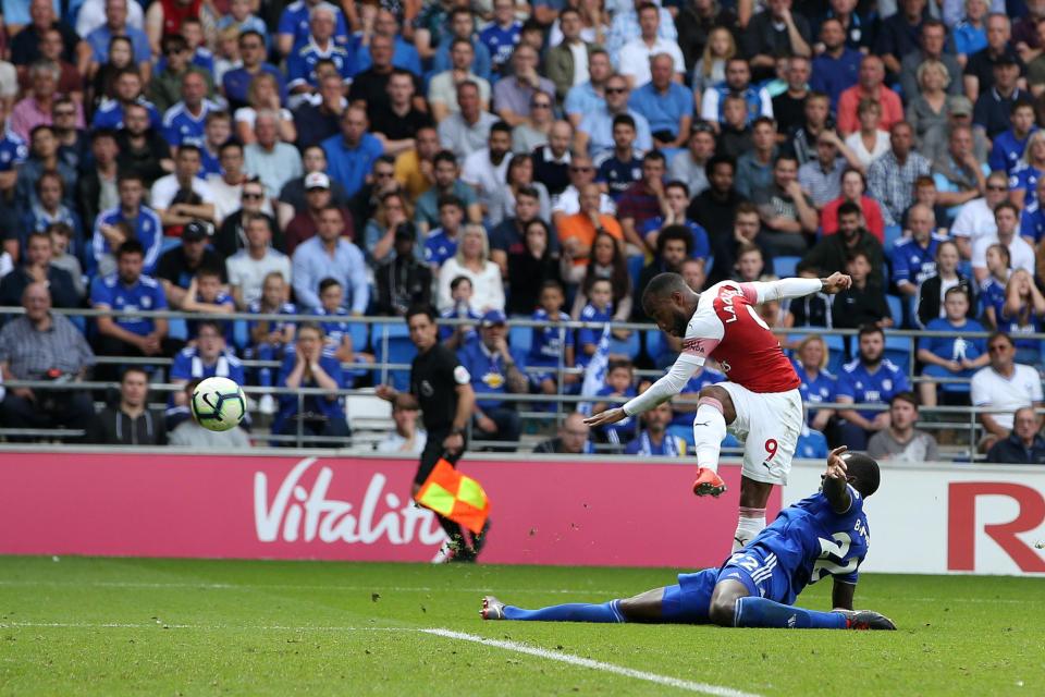  Alexandre Lacazette netted the winner as Arsenal beat Cardiff 3-2