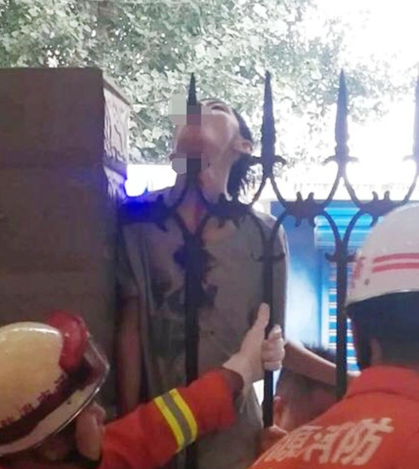 A teenage schoolboy got impaled through the throat in China