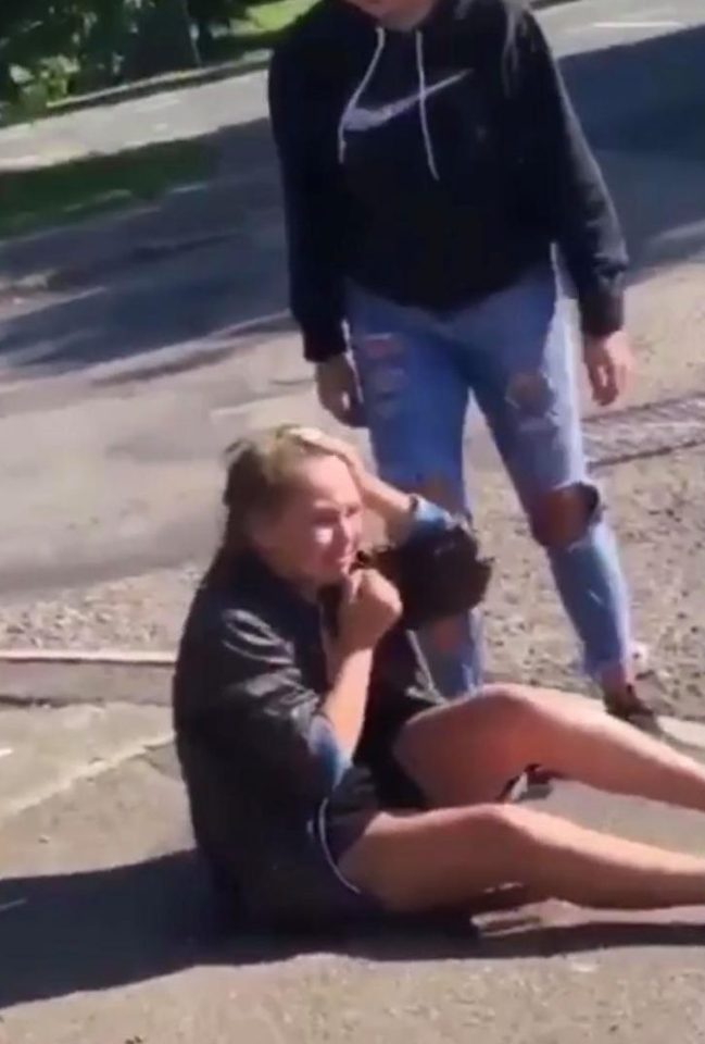  A mum has shared pics of her 12-year-old daughter being attacked in the street