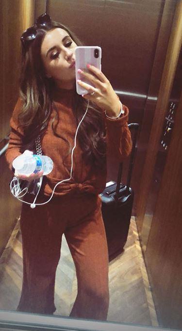  Dani's 3.1million followers were dying to know where she'd picked up her rust-coloured co-ord