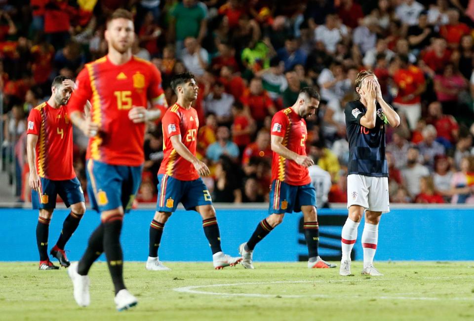  Luka Modric is left in utter shock as Sergio Ramos makes it 5-0 with a free header