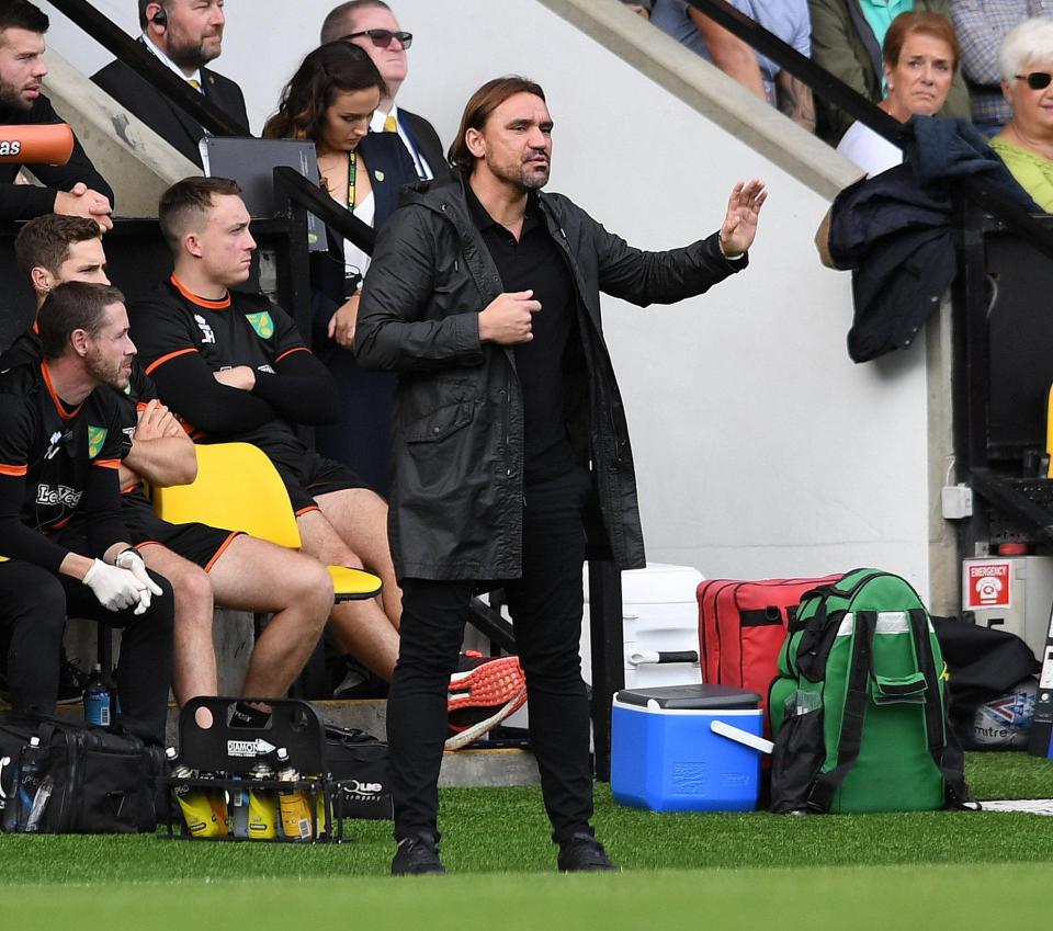  Daniel Farke issues instructions to his side during the game