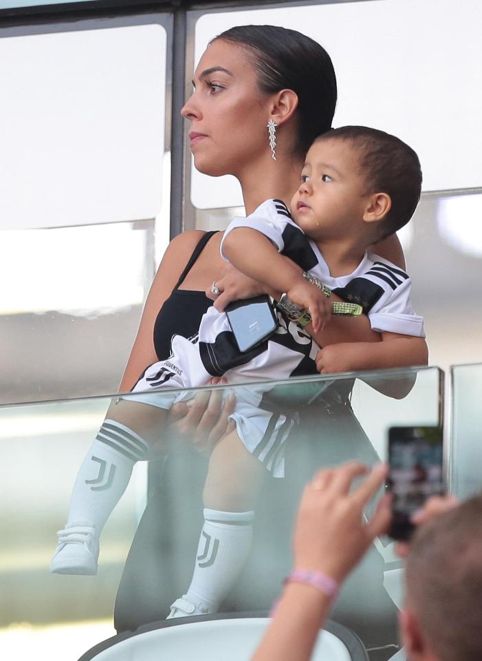  Georgina watched on as Cristiano struggled and then scored against Sassuolo in Serie A