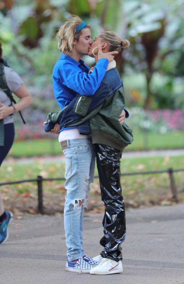  Justin Bieber and Hailey Baldwin have been spotted kissing in a London park