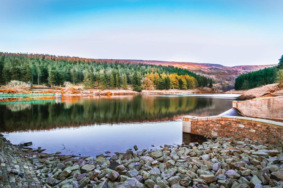  Ramsden Reservoir near Holmfirth, where the TV series Last of The Summer Wine was filmed