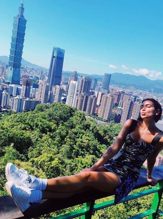  Dua Lipa horrified fans with this risky shot of her perched on a sky-high railing