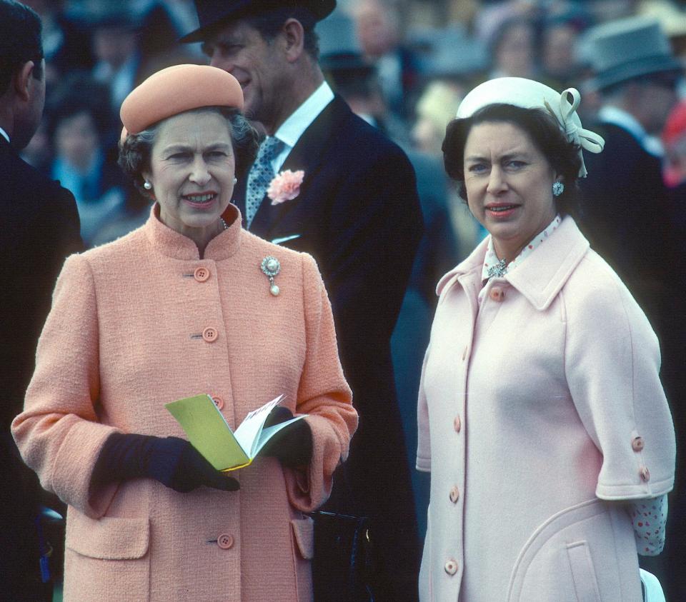  The Queen with her sister Princess Margaret