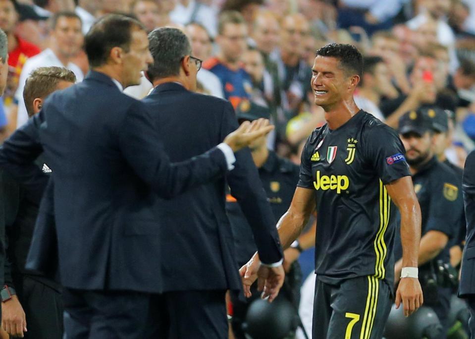  Cristiano Ronaldo walked off in tears after his red card