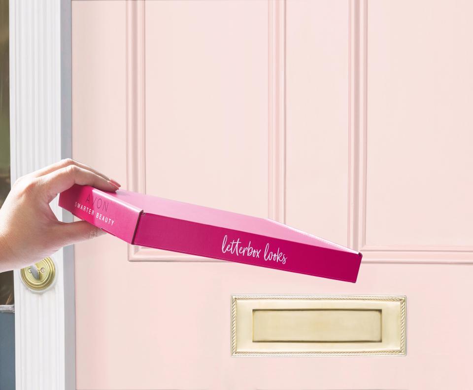  Experiment with a brand new look by ordering Avon’s Letterbox Looks