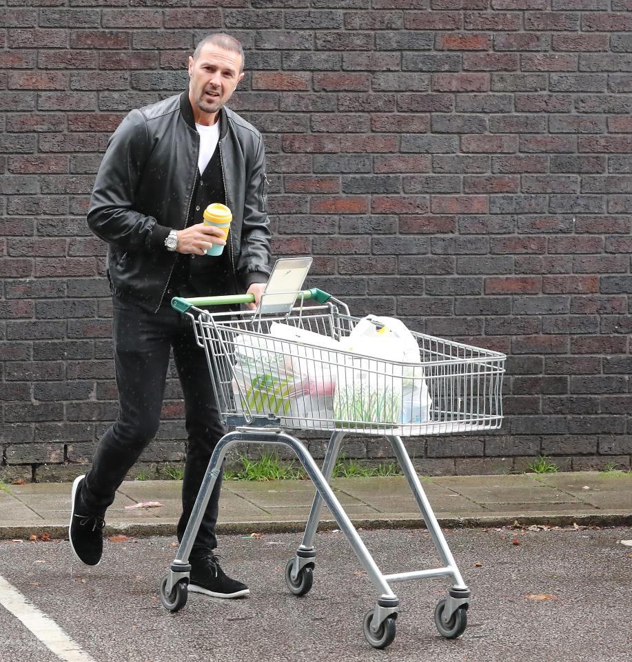  While Christine was at the hairdressers, Paddy hit the supermarket