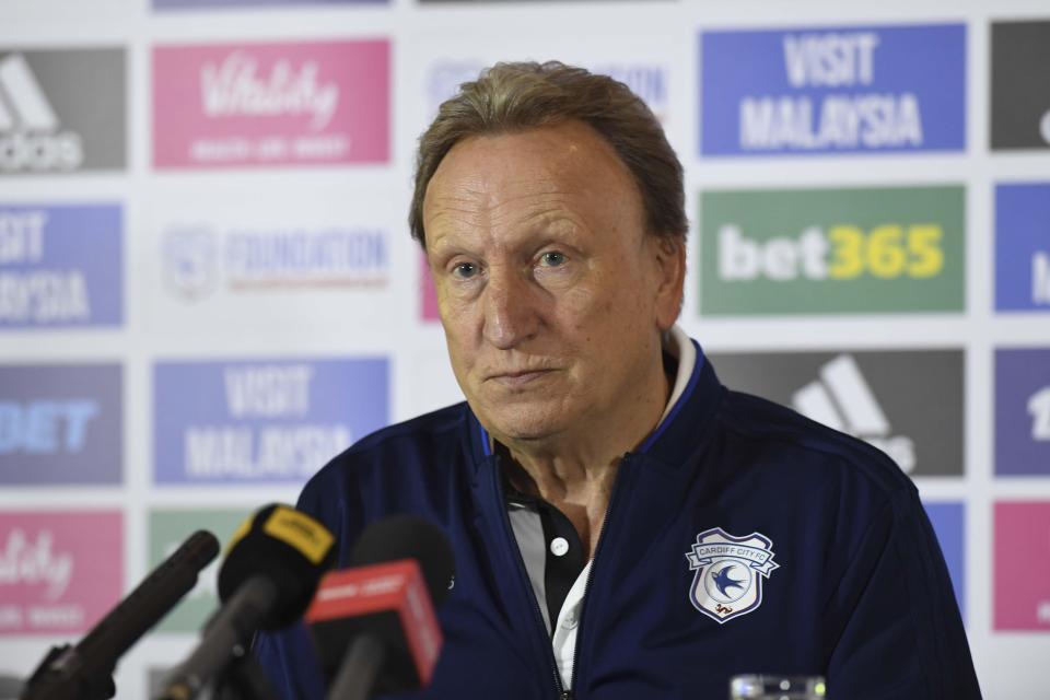  Neil Warnock has tongue-in-cheek endorsed Pep Guardiola's statement