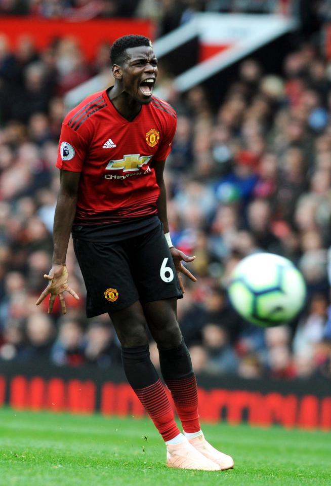  Pogba shows his frustration during the 1-1 draw with Wolves