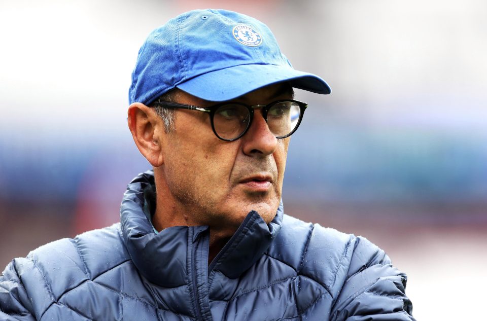  Maurizio Sarri's Chelsea are looking to maintain their perfect start to the season