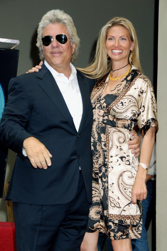  Jon Peters with his fourth wife Mindy