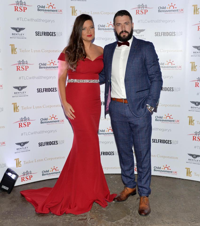  Shayne Ward and his gorgeous girlfriend Sophie Austin wowed on the red carpet