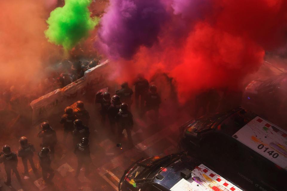  Protesters threw coloured paint at the police