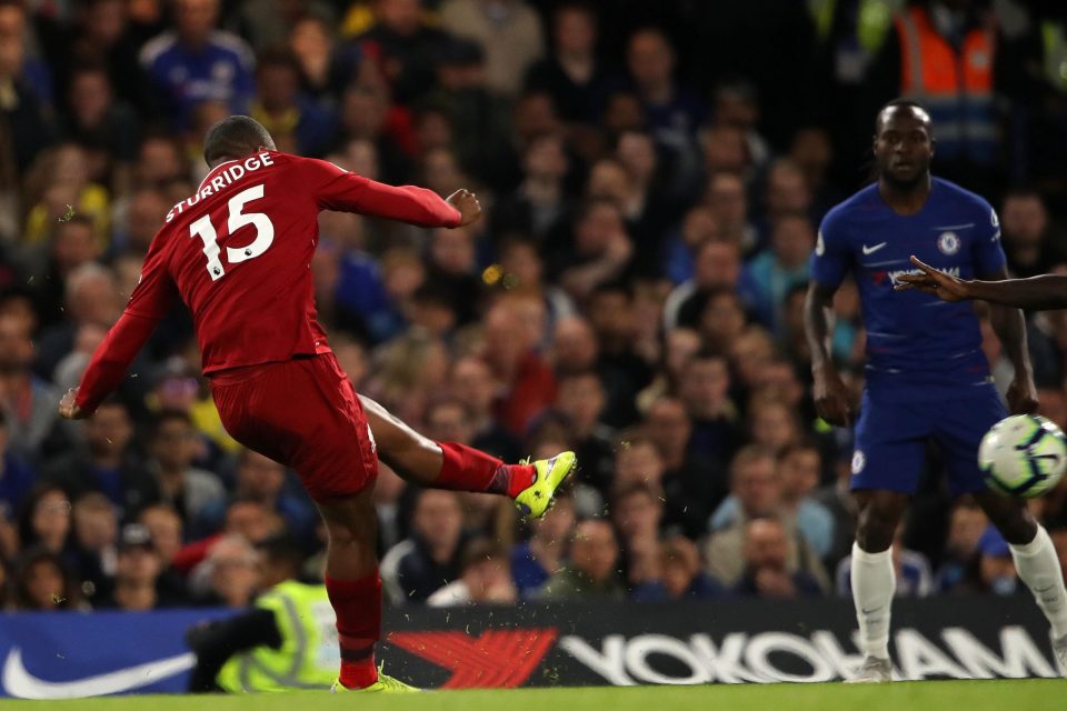  Daniel Sturridge earned Liverpool a point with a late screamer at Chelsea