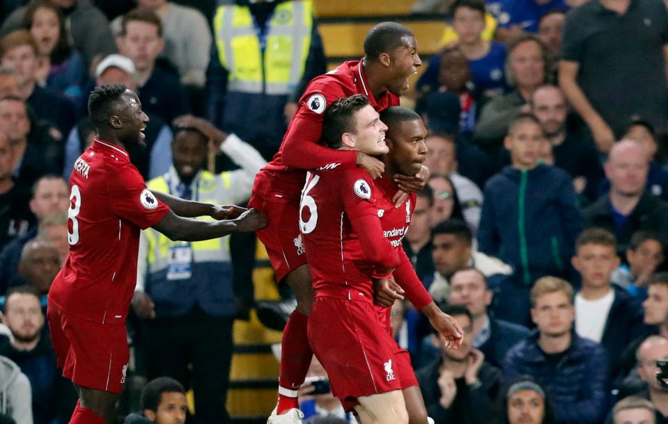  Daniel Sturridge scored a 90th-minute worldie to salvage a draw for Liverpool