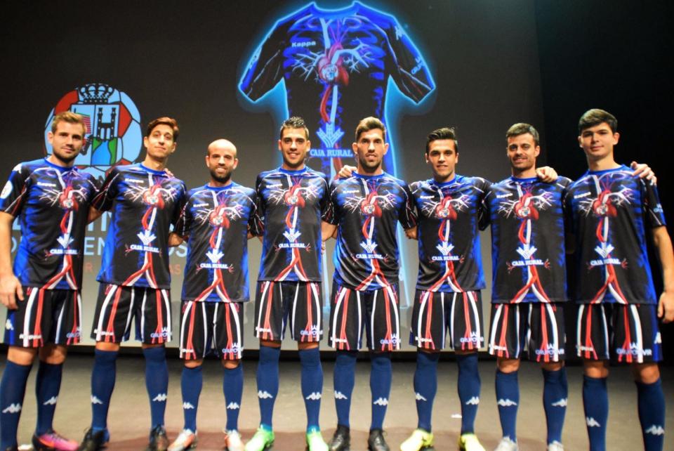  Quite what Zamora CF were thinking when putting this kit together we don't know