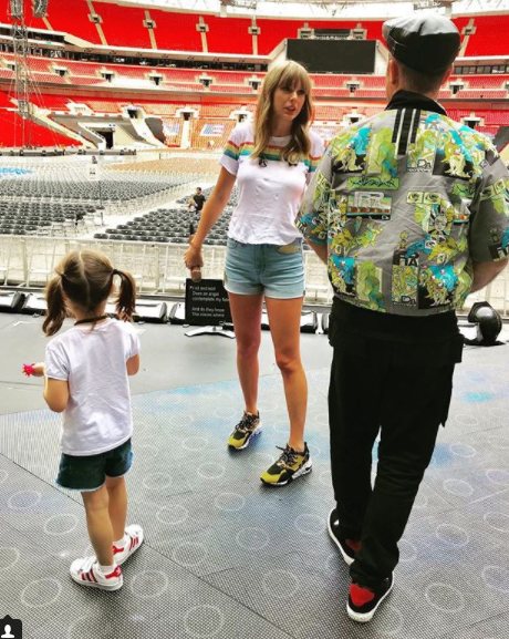 Teddy meeting Taylor Swift at a concert over the summer