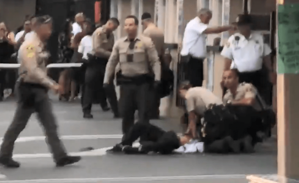  Cops give first aid to the wounded gunman in harrowing video posted on social media