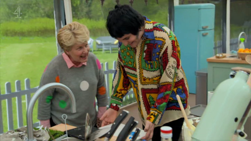  Hosts Noel Fielding and Sandi Toksvig were left in stitches by the figures, who they compared to themselves