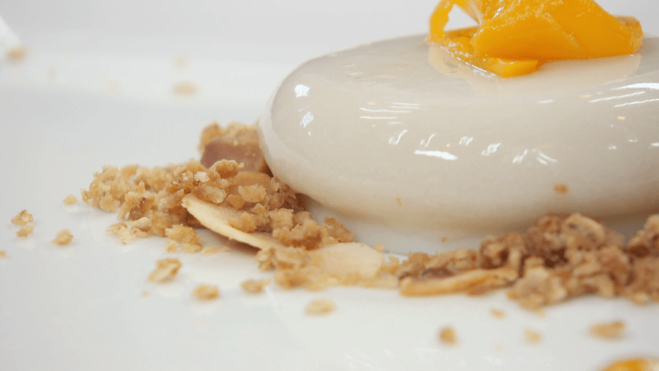  Stef's panna cotta let her down, with the hosts and critics hating it