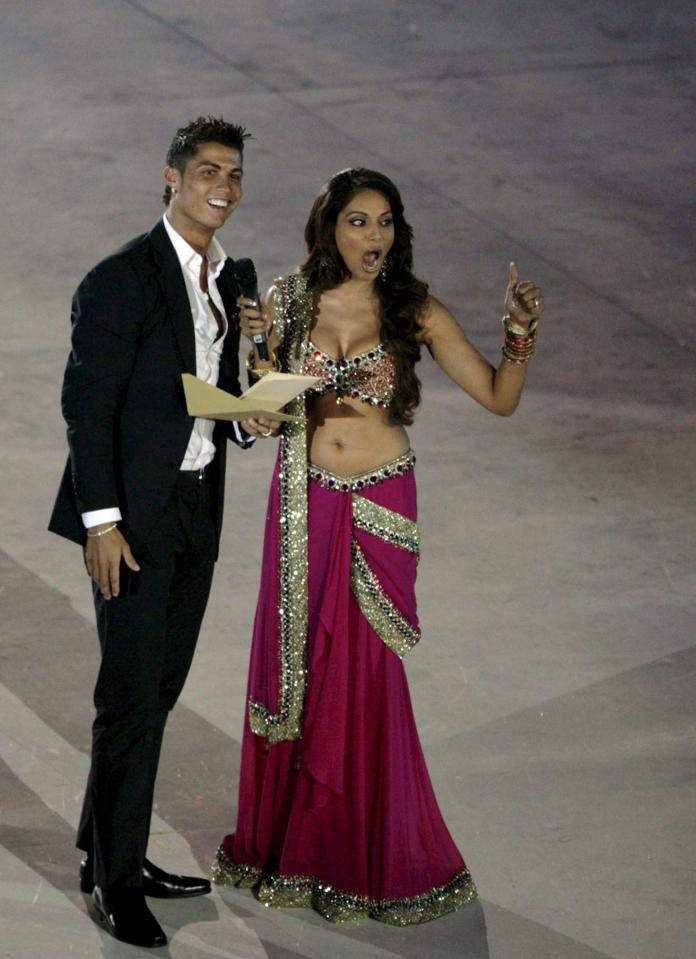  Bipasha Basu and Ronaldo bonded over their mutual love of Bollywood