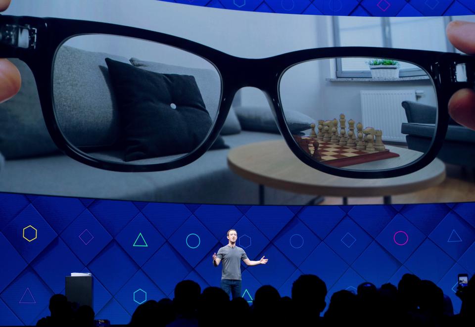  Facebook is working on augmented glasses behind closed doors