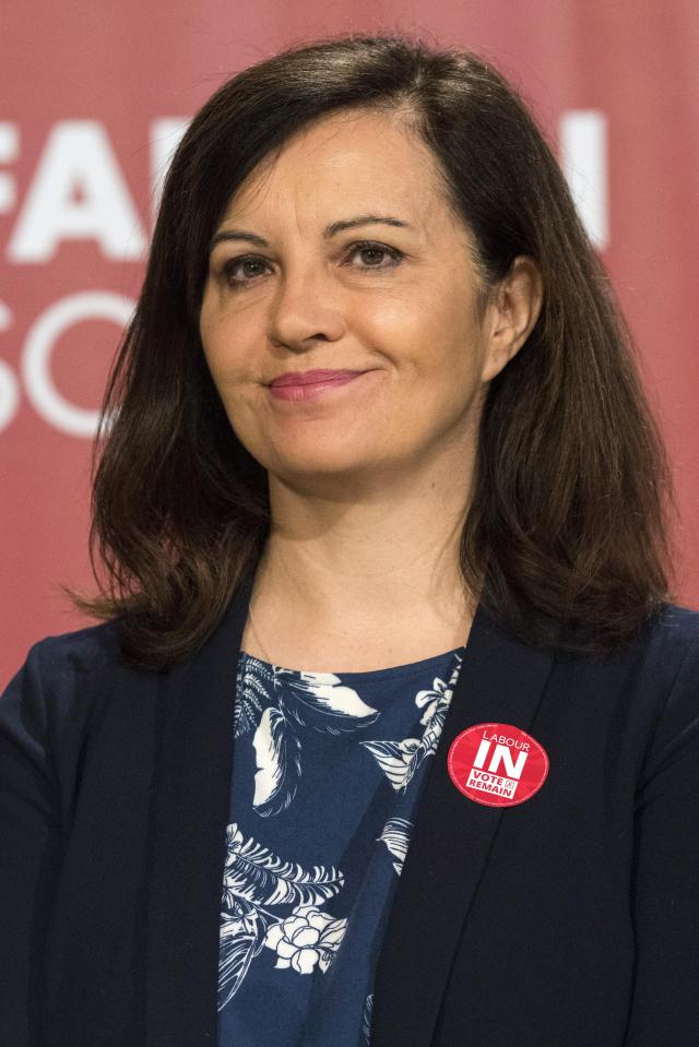  Caroline Flint says that the decision to back up the PM's Brexit plan was not a vote of confidence but a choice on how Britain will leave the EU