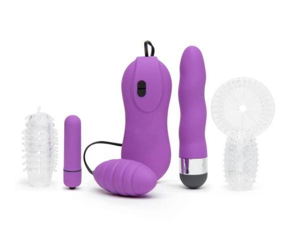  This sex kit is all you'll need to raise temperatures in the bedroom