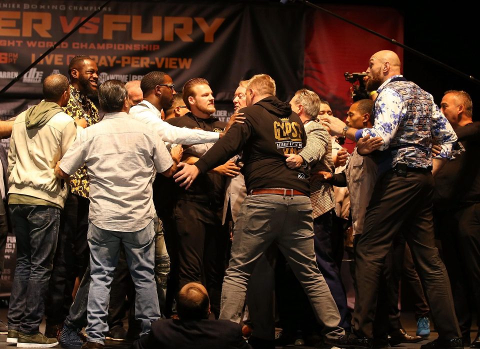  The heavyweights had to be pulled apart on stage at LA's Staples Centre