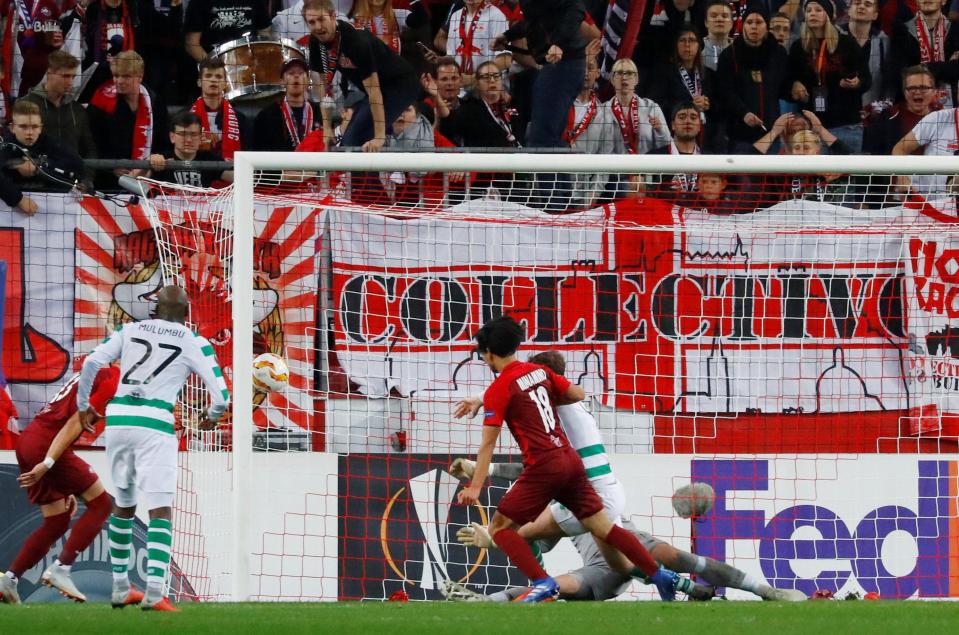  Takumi Minamino made it two for Salzburg six minutes after their first goal