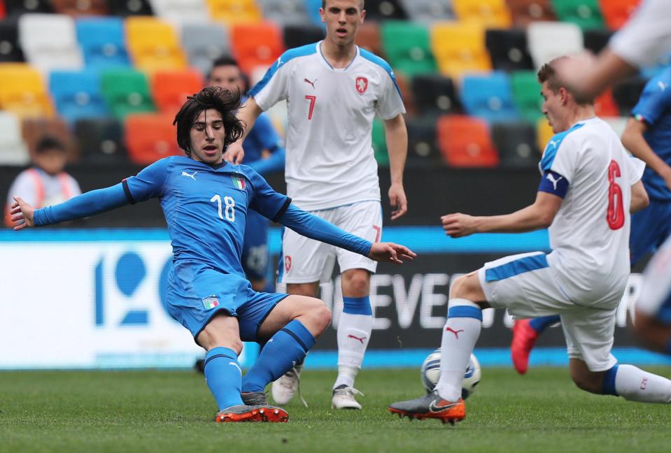  Sandro Tonali has scored two goals in 25 appearances for Brescia