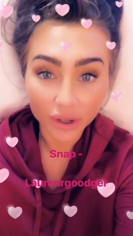  Lauren Goodger has finally admitted she did have jaw fillers