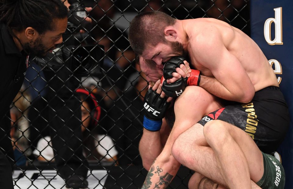  Conor McGregor tapped out in the fourth round of the UFC showdown