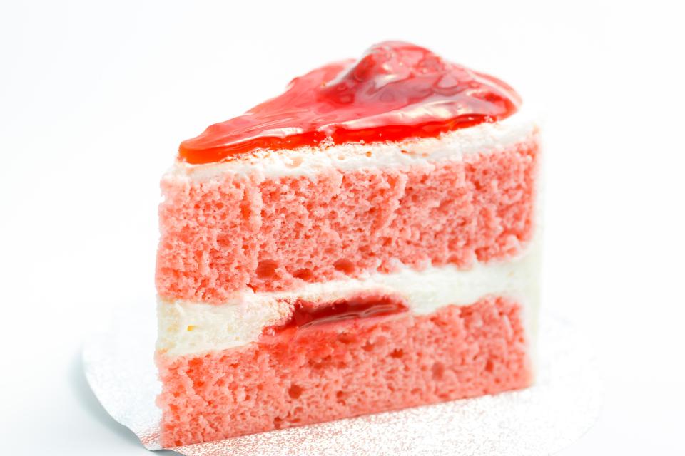  A super juicy strawberry cake recipe is available from Lovin it Vegan