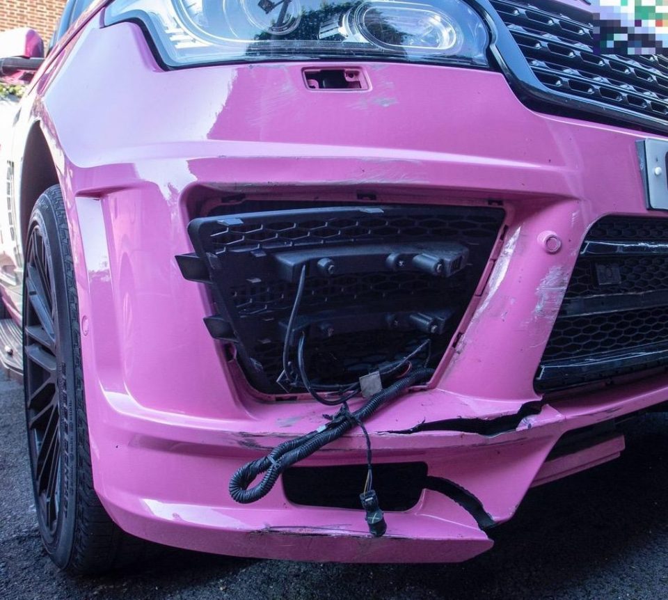  Dramatic pictures show Katie Price's bashed-up Range Rover after she was arrested for drink-driving