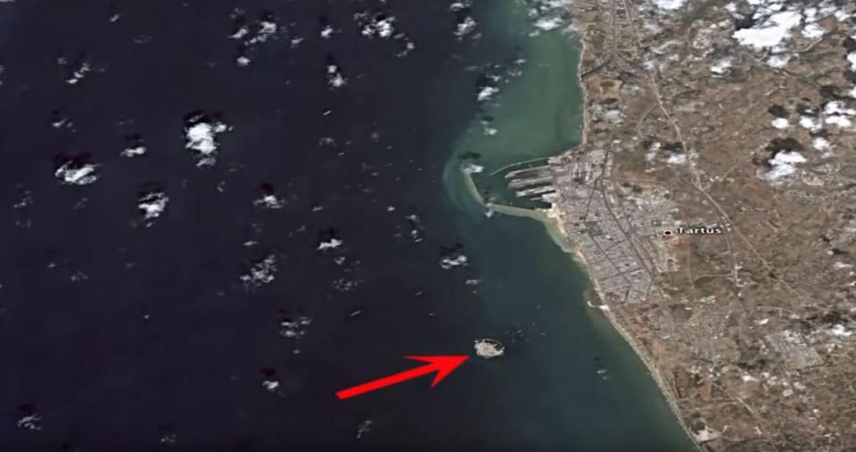  A YouTuber claims that city walls surrounding Ruad Island, off the coast of Syria in the Mediterranean, could hold a Biblical answer to Noah's Ark