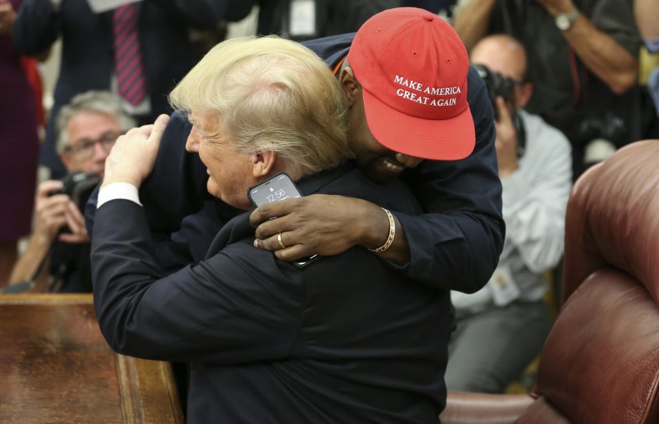  Kanye West with Donald Trump at the White House