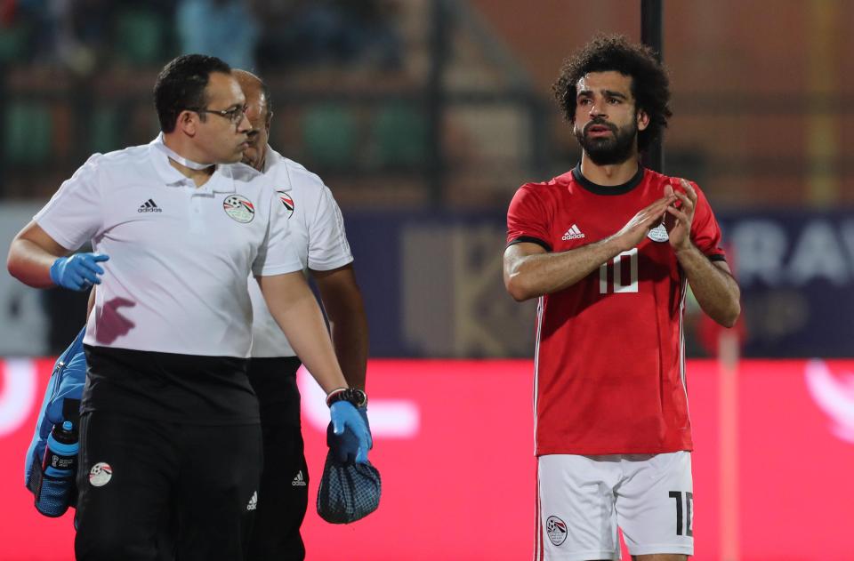  Mohamed Salah appeared to pick an up injury before he left the field