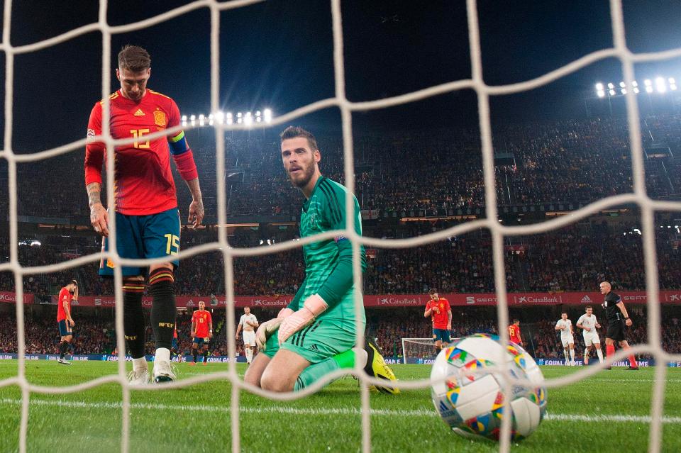  David de Gea could do little after being left exposed by his defence