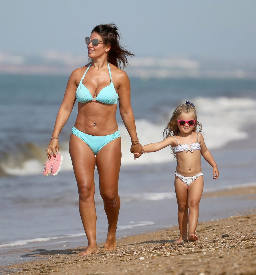  Rebekah Vardy looked incredible in blue bikini as she soaked up the sun on holiday in Portugal with her kids