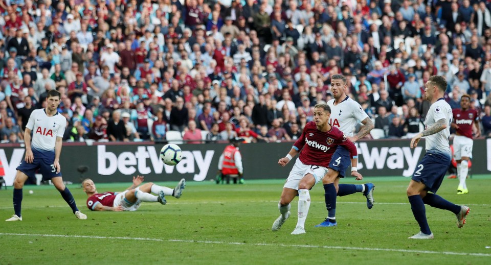 Javier Hernandez had a late equaliser ruled out for offside