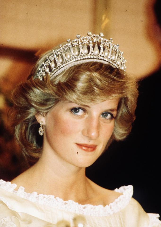  Princess Diana wearing the same tiara in New Zealand in April 1983