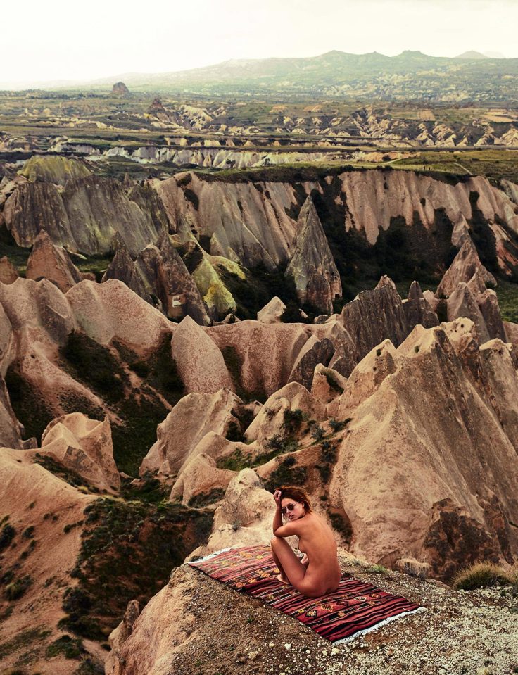  Marisa also posed for a photoshoot in the surreal landscape of Cappadocia, Turkey