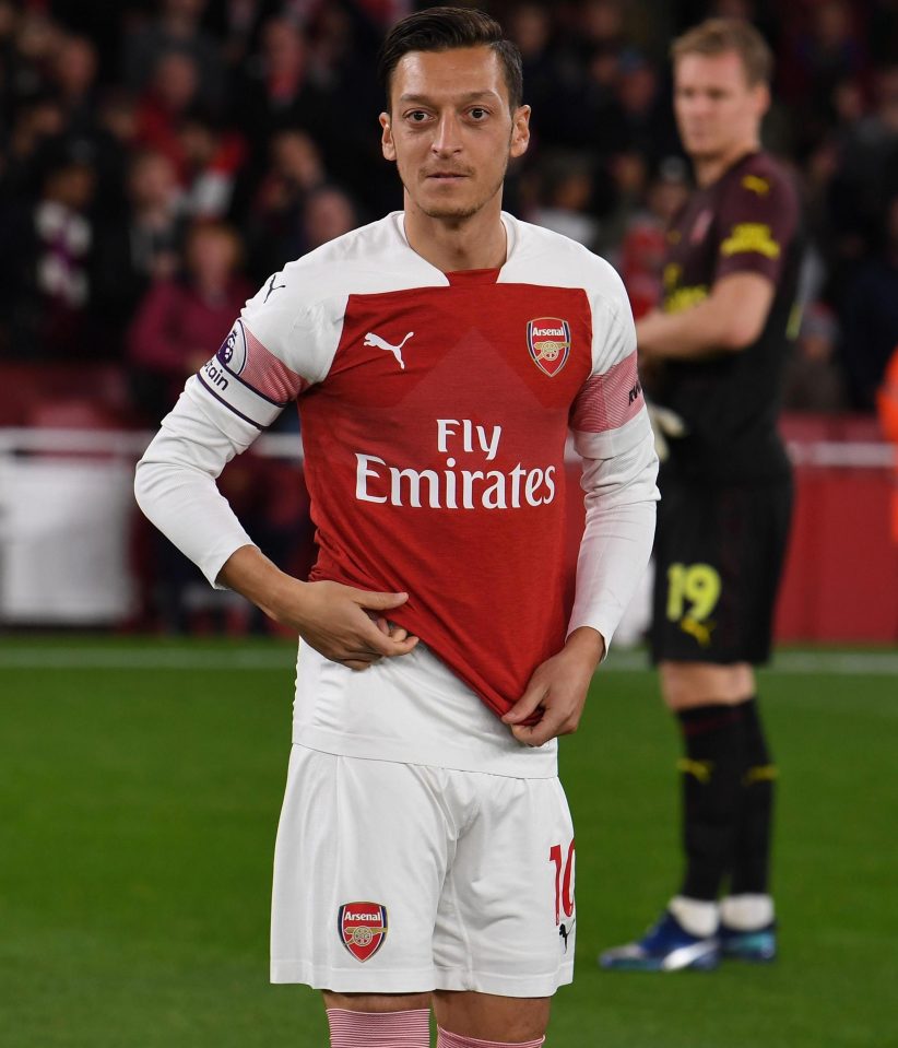 Mesut Ozil appeared to have a tantrum during this weekends win