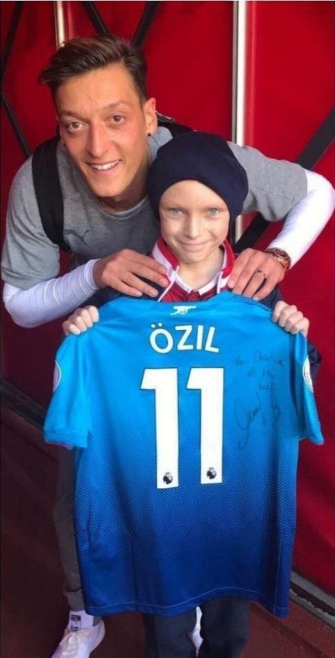  Mesut Ozil had invited Charlie Middleton to a number of Arsenal games