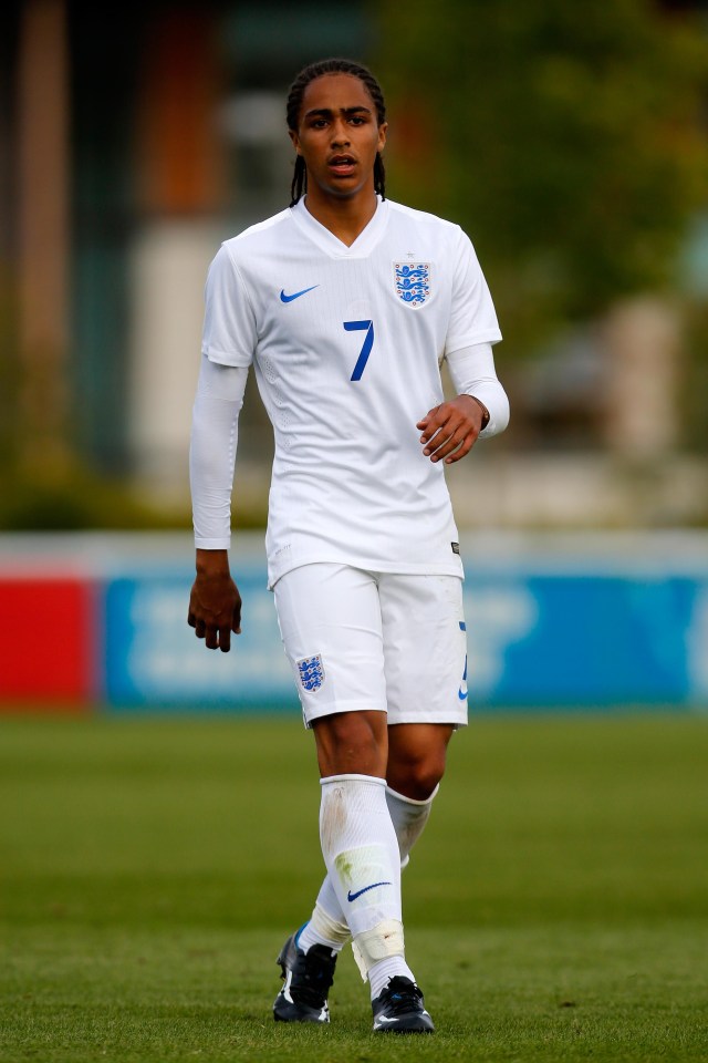 Bennetts has represented both England and Germany at youth level